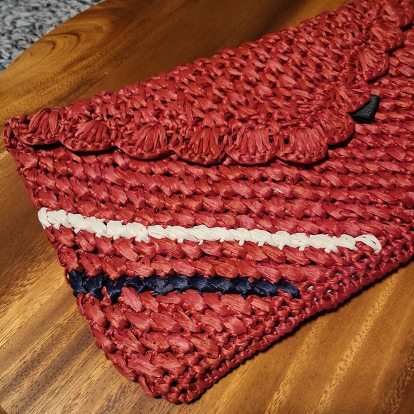 *SOLD* Bermuda Raffia Or Rattan Woven Clutch - NWOT - Picture 7 of 11